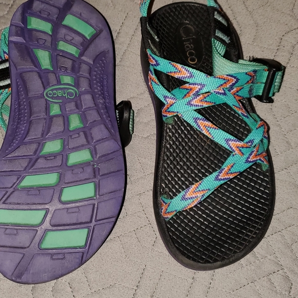 Chaco's, girls 13 - Picture 3 of 3